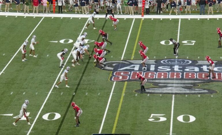 أوليميس تتأهل لنصف نهائي تصفيات كرة القدم الأميركية بعد فوز مثير على جورجيا