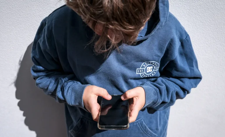 Social Media Age Checks Raise Fresh Privacy Concerns