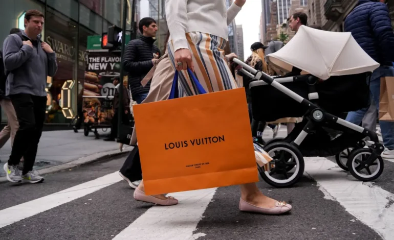  Luxury Shares Drop on Middle East Conflict Fears