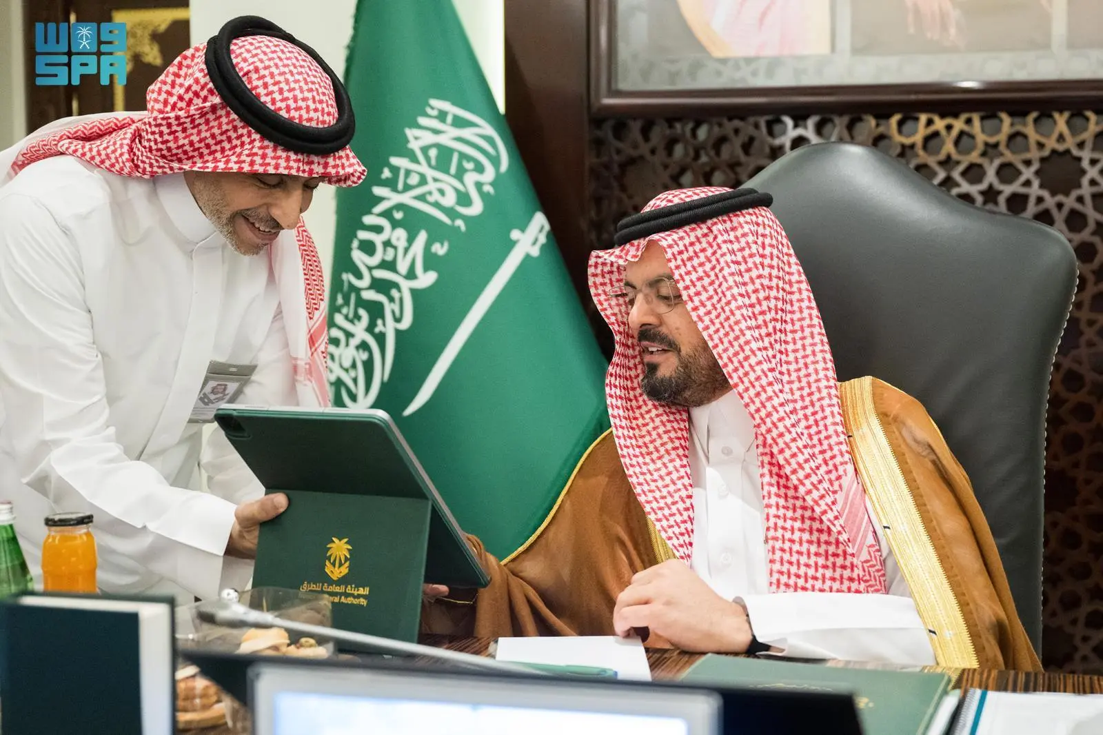 Makkah Region Deputy Governor Launches 10 Road Projects